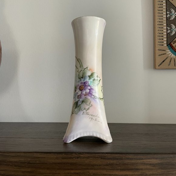 Antique Hand Painted Vases (2) - E (or L) Twyman 1913 and J.S. Germany - Picture 3 of 9